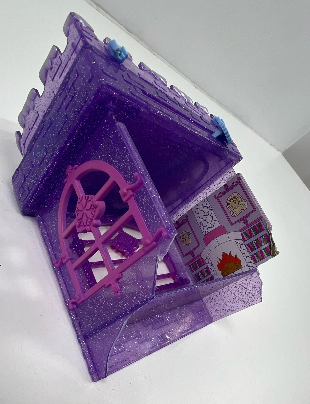 Polly Pocket Snow Cool Set with Accessories