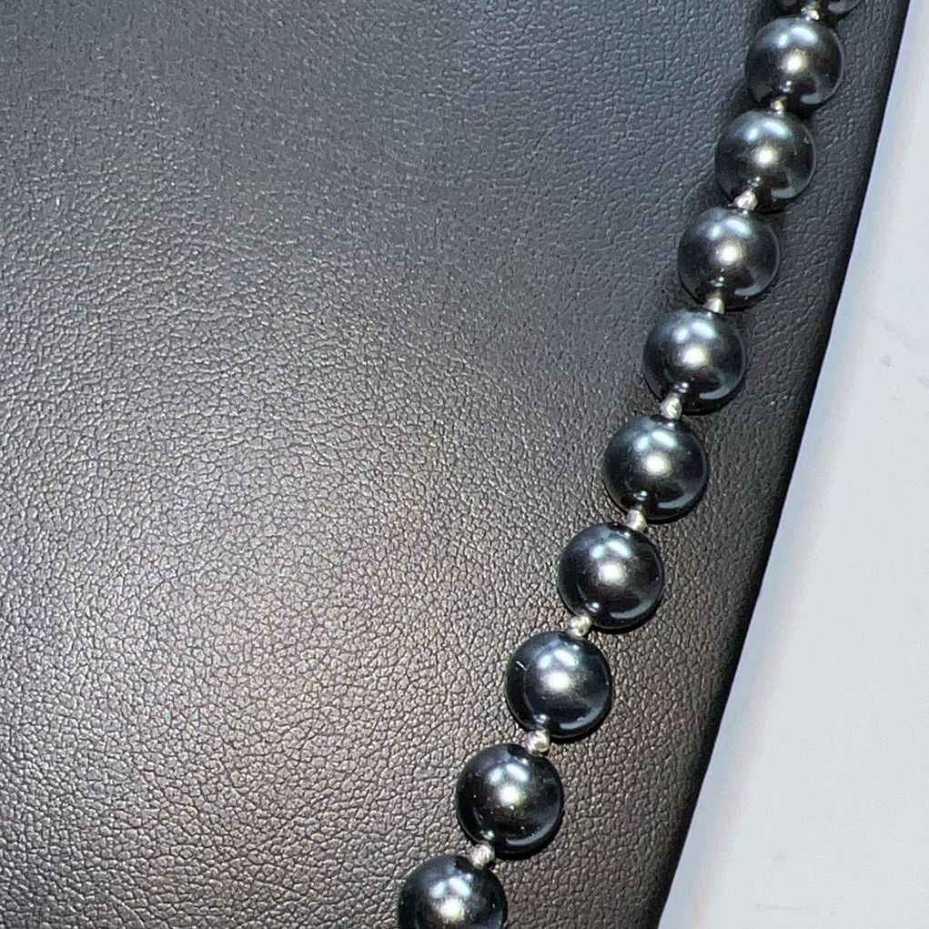 Carol Lee Faux Black Pearl Necklace