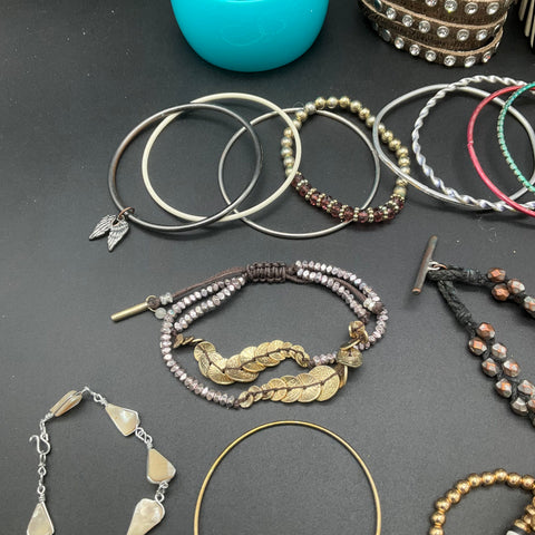 Vintage & Modern Jewelry Lot 30+ Mixed Bracelets Bangles Beaded Boho Cuff