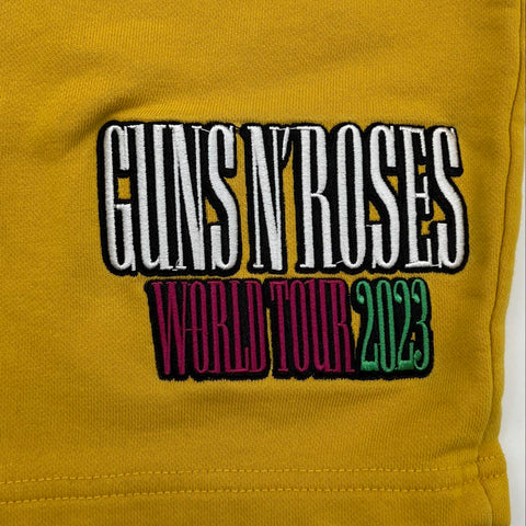 Guns N' Roses World Tour 2023 GNR Skull Rose Graphic Fleece Shorts Yellow Sz XL