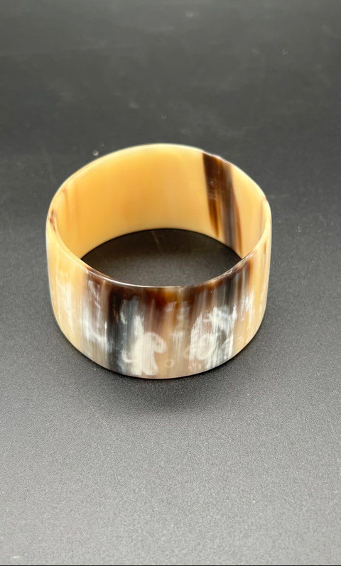 PONO by Joan Goodman Chunky Resin Bangle Bracelet Wide Oval Brown Signed 7.25"