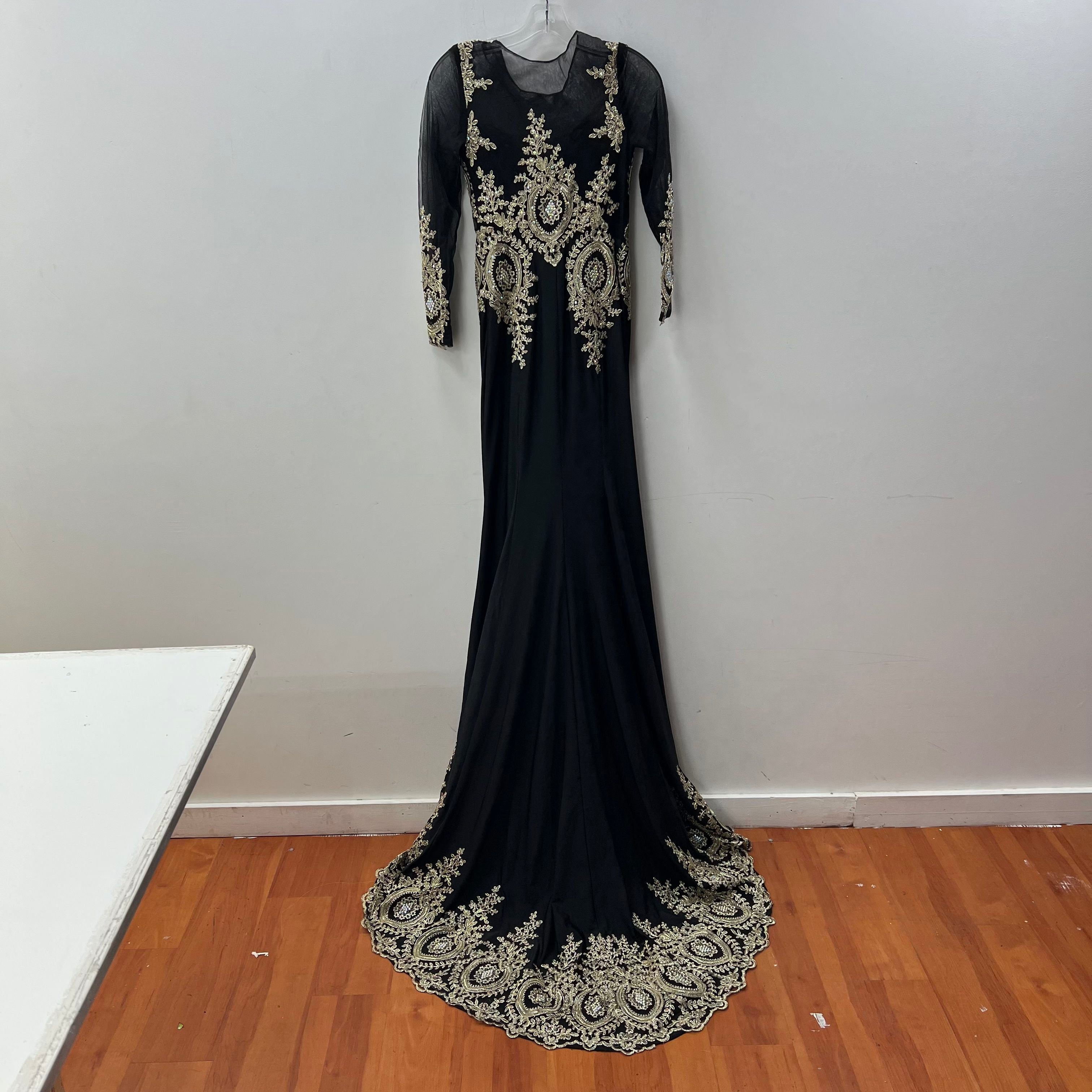 Formal Black Gold Tone Lace Applique Formal Floor Length Train Dress Women Small