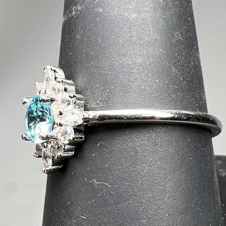 Sterling Silver Round Blue & Clear Stone Ring Size 8.75