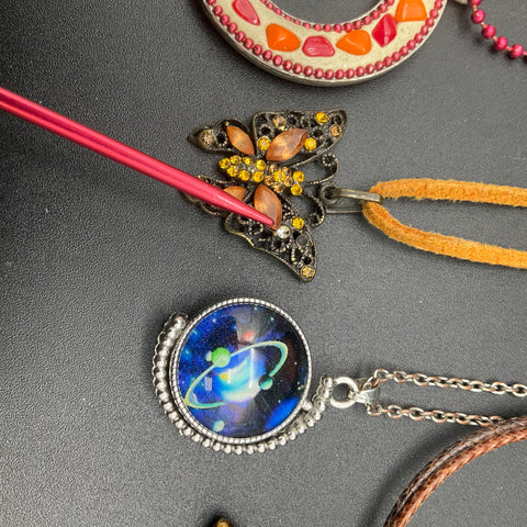 Fashion Jewelry Lot of 9 Necklaces Bracelets Choker Shell Pendant Boho Styles