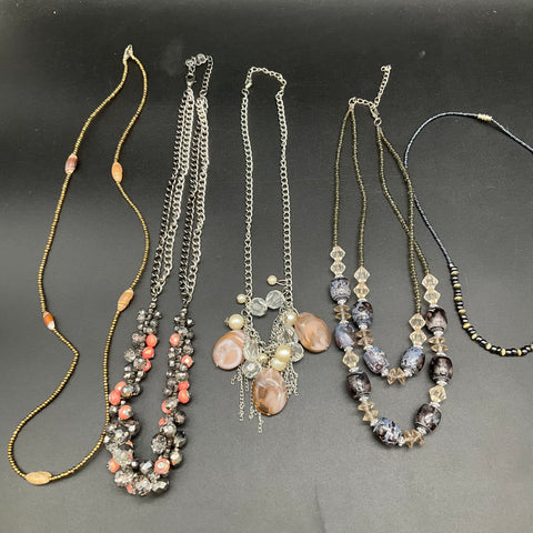 Fashion Costume Jewelry Lot 8 Necklaces Beaded Statement Shell Boho Faux Pearl