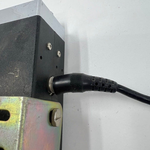 Vintage Midland 13-883B CB Radio Transceiver With Microphone & Bracket 1976