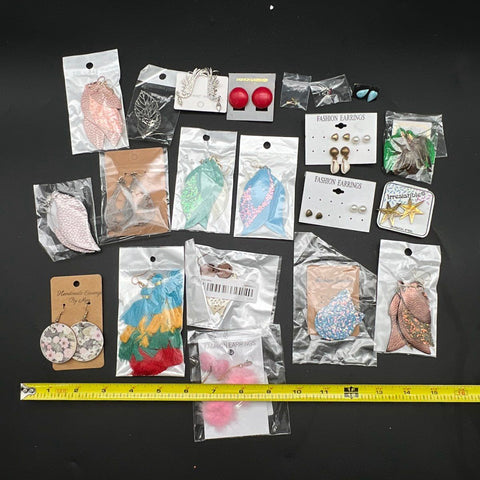Mixed Costume Fashion Earring Lot Faux Leather Tassels Studs 20+ Pairs