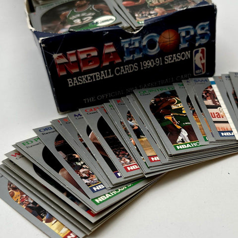 Basketball Card Lot 1990-91 NBA Hoops Approximately 200 Cards See Photos