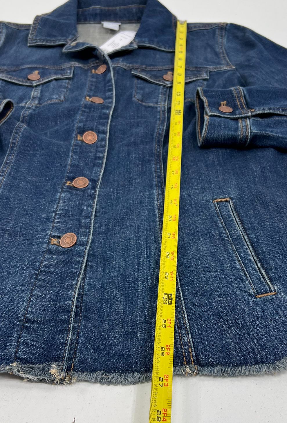 NWT Chico's Blue Stretch Fray Hem Denim Jean Jacket Women's Size 1 (M)