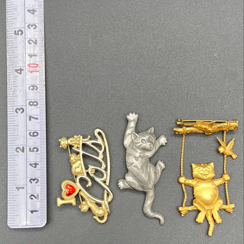 Vintage AJC & JJ Brooch Pin Lot of 5 Cat Golf Hot Air Balloon Gold Silver Tone