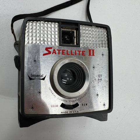 Vintage Lot of 3 Cameras Polaroid Zip Kodak Scopesight Imperial Satellite II