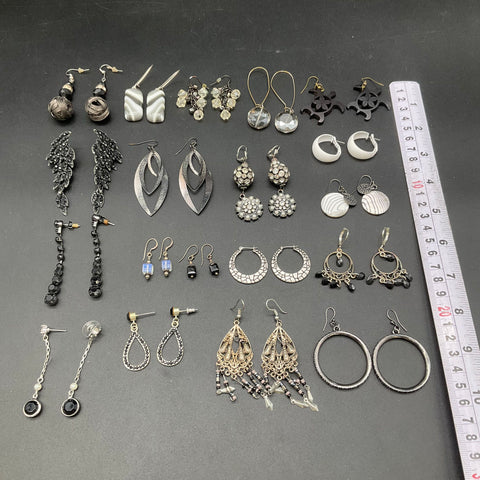 Vintage and Modern Costume Jewelry Lot 18 Pairs Earrings Dangle Hoop Rhinestone