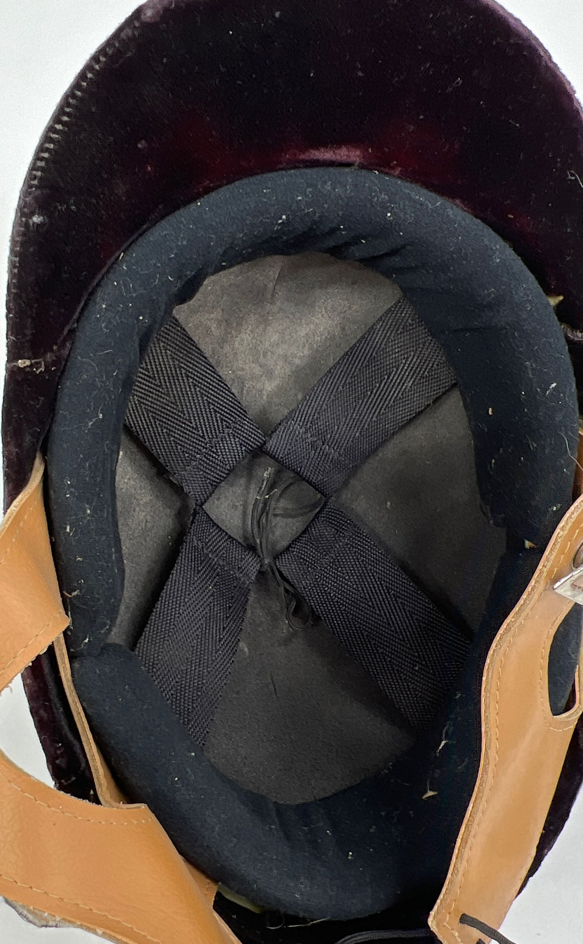 Vintage Women's Unbranded Black Velvet Equestrian Riding Helmet with Strap