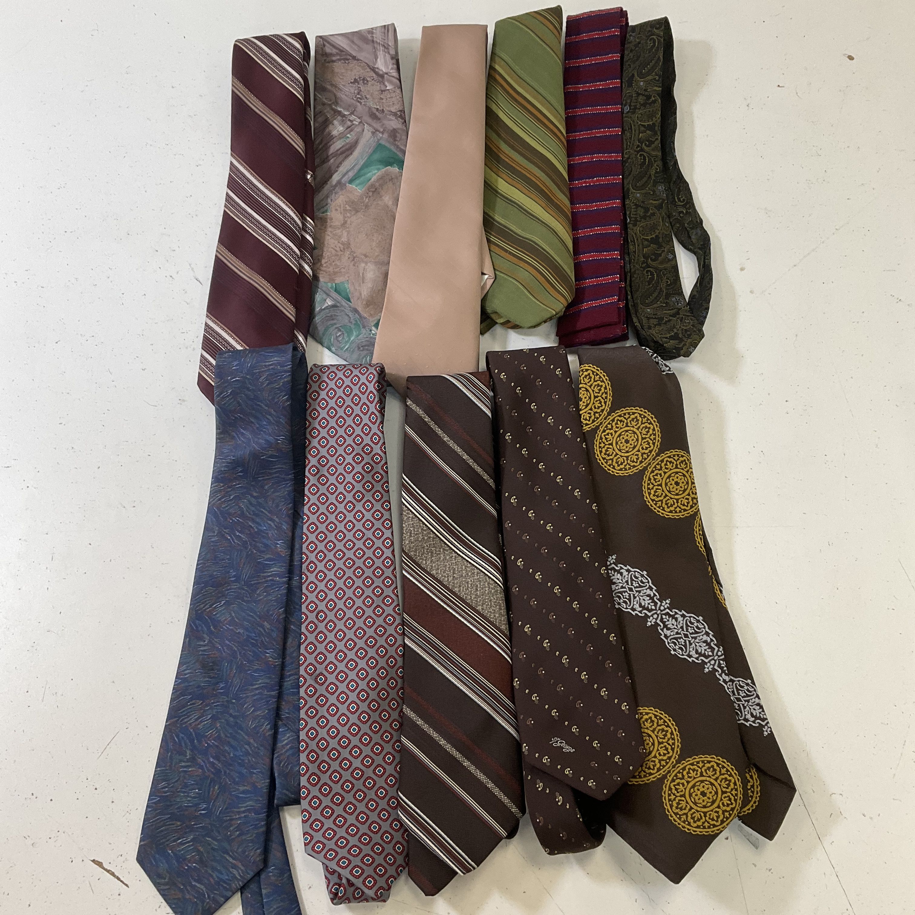 Vintage Tie Lot 12 Mens Neckties 1970s 80s Retro Geometric Silk Polyester