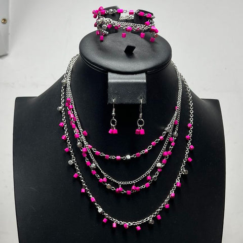 Assorted Styles Necklaces Pendant Bracelets Earrings Costume Jewelry Sets