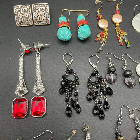 Vintage and Modern Fashion Earrings Jewelry Lot 20 Pairs Rhinestone Dangle Studs