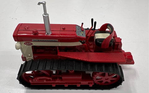Nylint NAPA Sound Machine Pickup & International TD-340 Crawler 1:16 Lot of 2