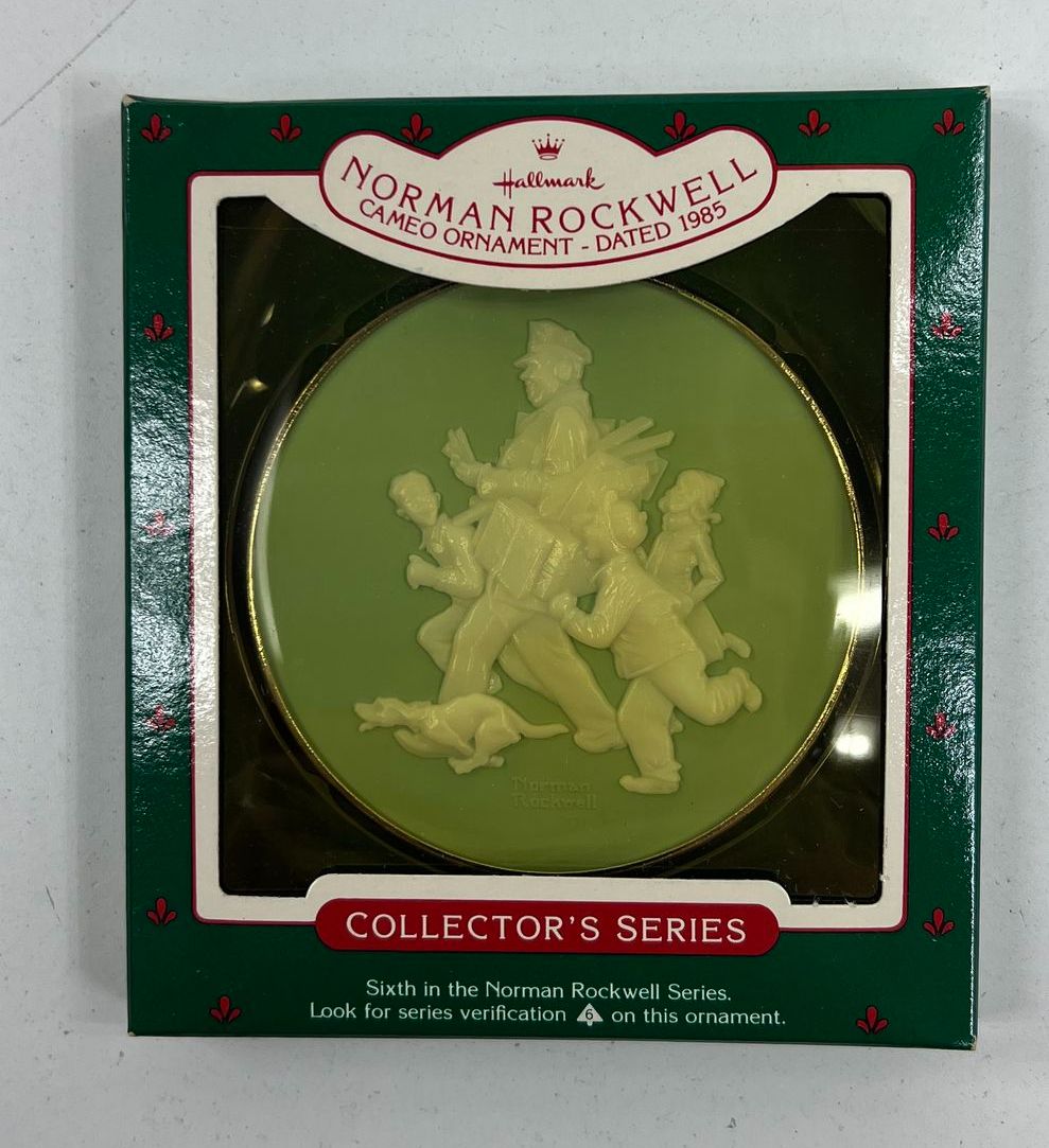 VTG Collectible Hallmark c1980's Collector's Series Norman Rockwell Ornaments