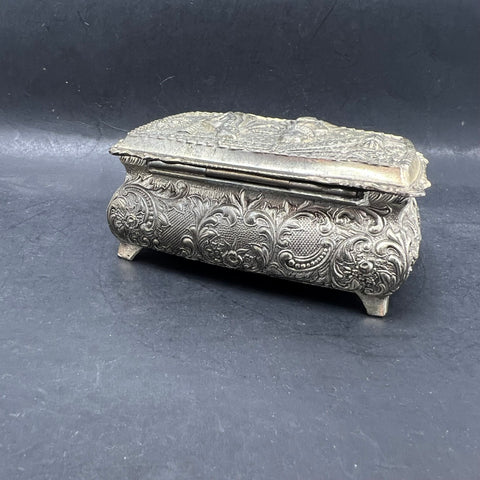 Vintage Silver Tone Courting Couple Repousse Jewelry Box Casket Red Velvet Japan