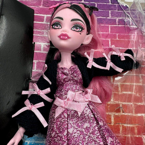 Mattel Monster High Draculaura Doll Generation 3 Pink Vampire G3 With Box