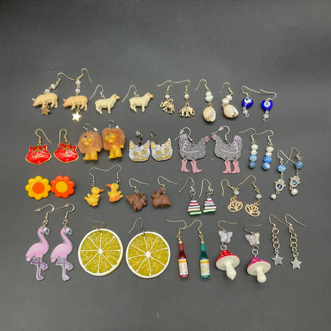 Novelty Animal & Fashion Dangle Earring Jewelry Lot Whimsical 23 Pairs Figures