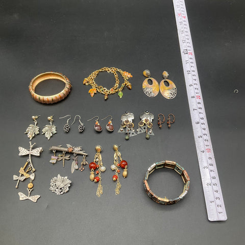 Bells & Blooms Fall Nature Style Jewelry Lot 14pc Leaves Acorns Dragonflies