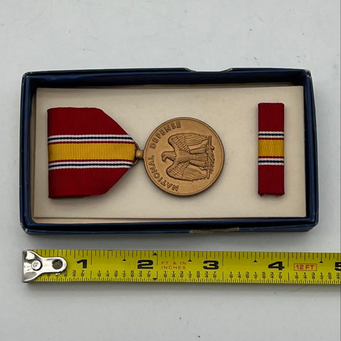 National Defense Service Medal Set Vietnam Era 1967 With Box Ribbon US Military