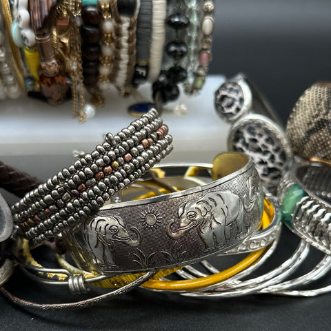 Mixed Fashion Costume Jewelry Lot Bracelets Beaded Cuff Bangle Boho Animal Print