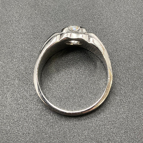 Lind Silver Tone Round Cut Clear Stone Ring Textured Shoulders Size 11