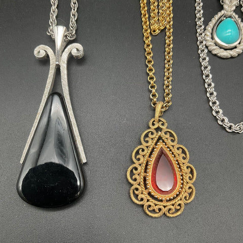 Vintage Avon Costume Jewelry Lot of 3 Pendant Necklaces Gold & Silver Tone