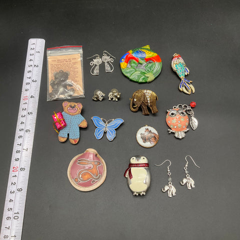 Vintage Animal Theme Costume Jewelry Lot 13pc Elephant Owl Butterfly Cat Penguin