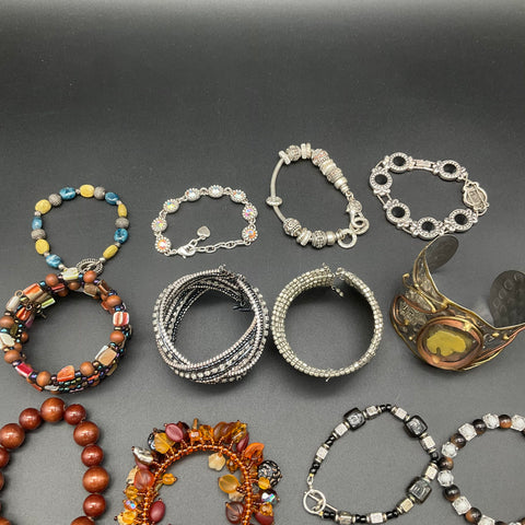 Vintage & Modern Costume Jewelry Lot of 16 Bracelets Cuffs Bangles Beaded