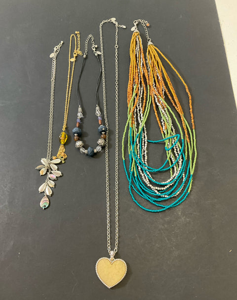 Lia Sophia Fashion Jewelry Beaded Necklaces Bracelet Lot of 9 Pieces