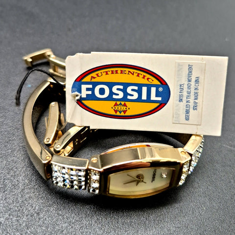 Fossil Women's Wristwatch Lot of 4 ES-1781 ES-9646 ES-1285 ES-9878