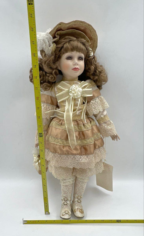 American Classics Porcelain Donna Marie Doll Cracker Barrel Exclusive 24" Tag