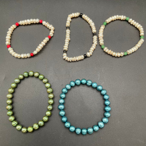 Freshwater & Faux Pearl Jewelry Lot 9 Pcs Necklaces Stretch Bracelets Earrings