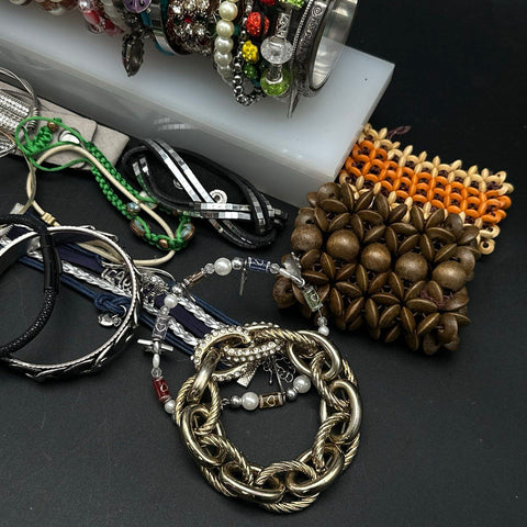 Mixed Fashion Costume Jewelry Lot 30+ Pcs Beaded Bangle Wrap Wood Faux Pearl