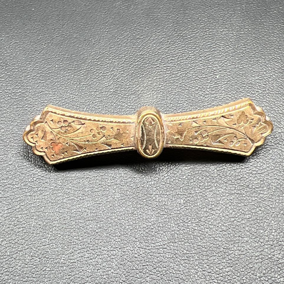 Antique Gold Filled Brooch 3.47g