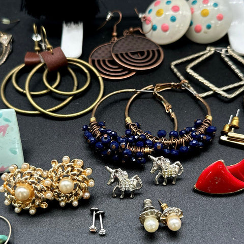 Boho Retro Fashion Earring Jewelry Lot of 35+ Pairs Hoops Dangles Studs Tassels
