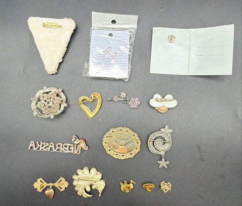 Vintage to Modern Costume Jewelry Lot 14 Brooches Pins Rhinestone Enamel Pearl