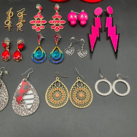 Fashion Costume Jewelry Earring Lot of 16 Pairs Boho Rocker Statement Tassels