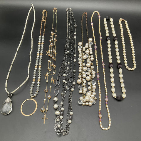 Vintage to Modern Costume Jewelry Necklace Lot 0.8 Lbs Pearl & Gold Tone Styles