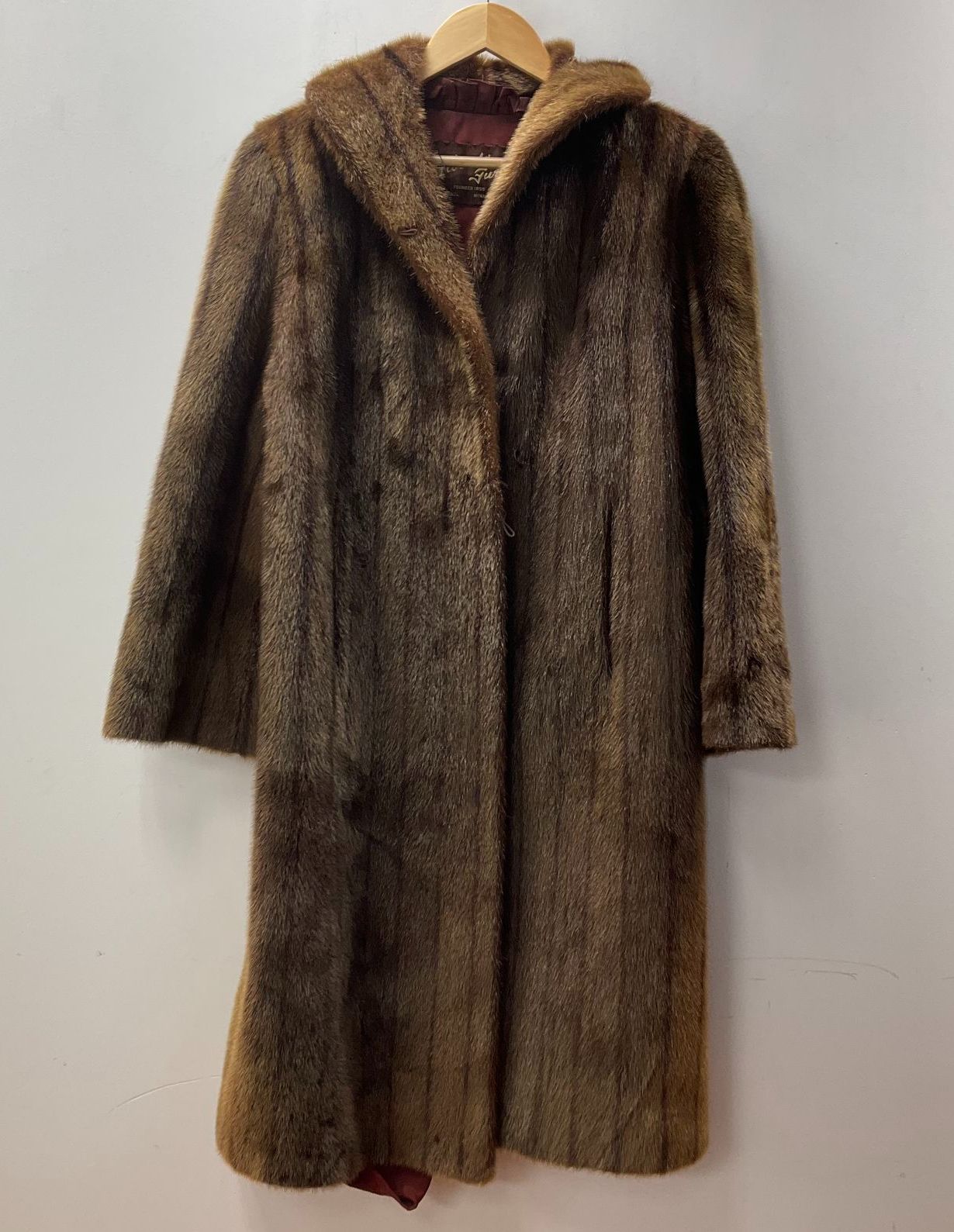 Vintage 1960s Albrecht Furs Brown Muskrat Mink Hooded Long Coat St Paul MN