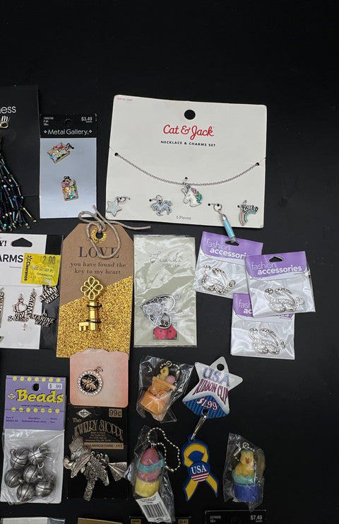 Cat & Jack FAO Schwarz Metal Gallery Jewelry Making Charms Pendants Lot of 25