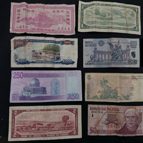 Foreign Currency Lot Paper Banknotes 11 Pieces Canada Mexico Russia Mixed