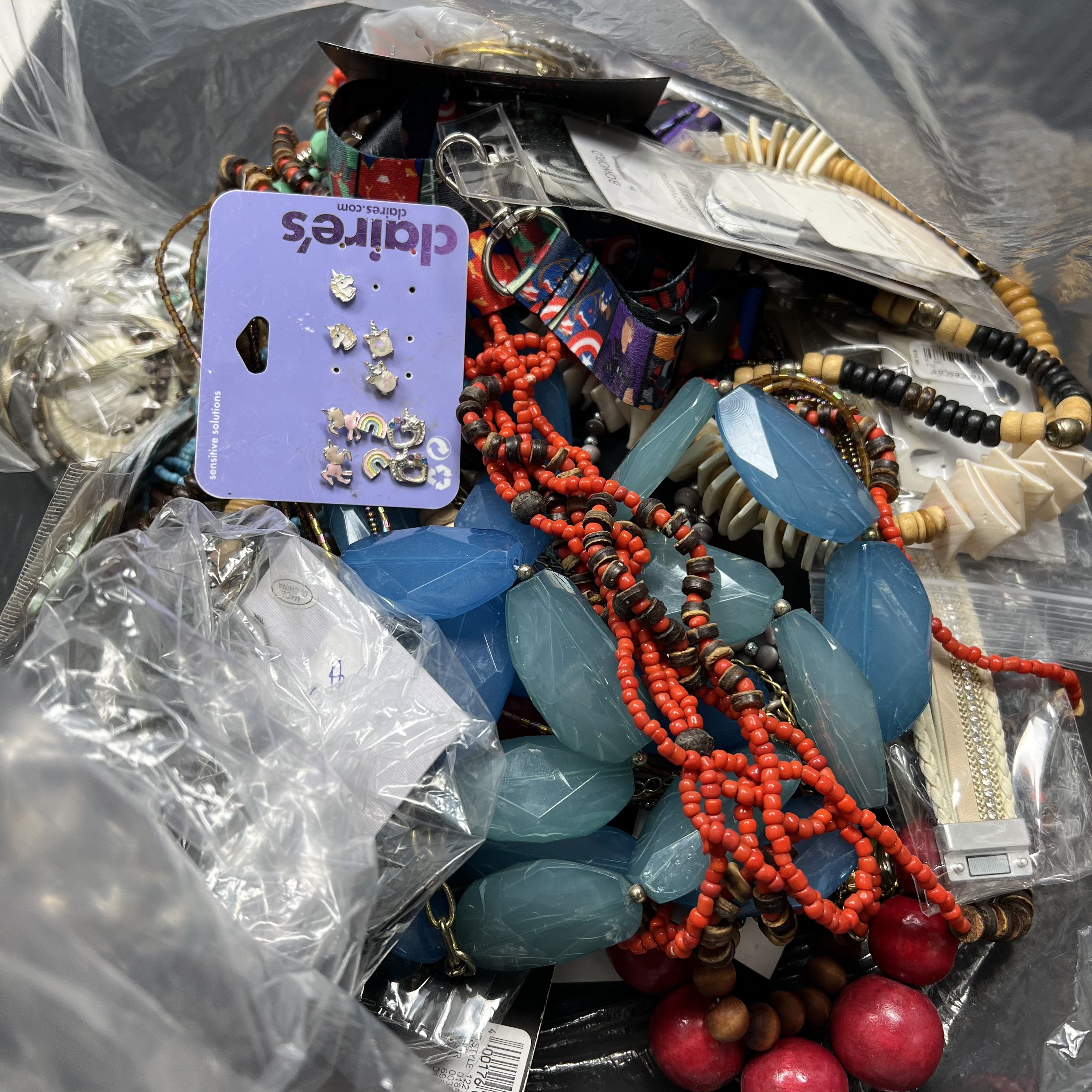 5LB Wearable Costume Jewelry Mixed Items Bag