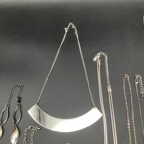 Anne Klein & Modern Fashion Jewelry Lot 15 Necklaces Silver Gunmetal Pendants