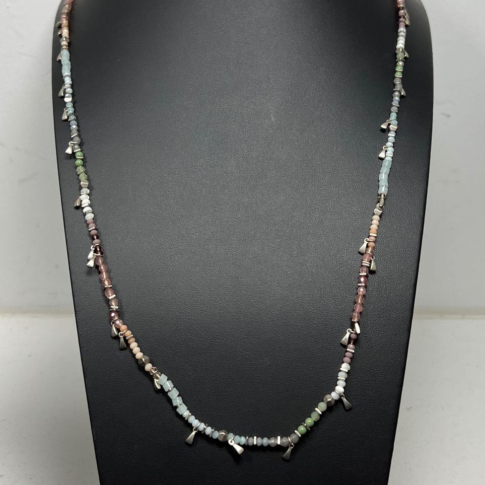 Stella & Dot Multifaceted Beaded Necklace