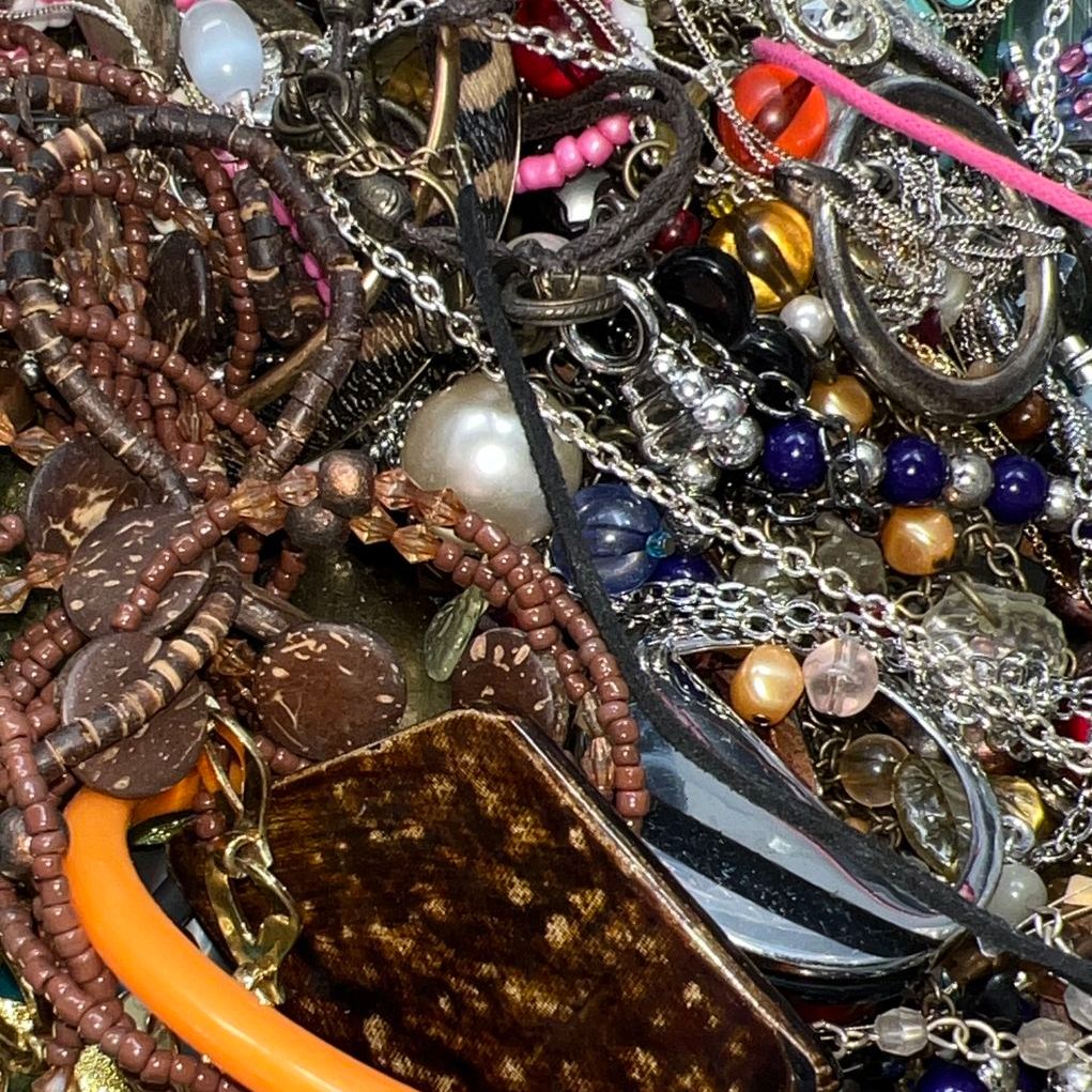 5 Lbs Costume Jewelry Grab bag