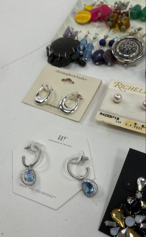 NWT Richelieu Liz Claiborne Vintage & Modern Earring Lot of 10 Packages